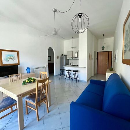 La Casa Lungo Il Mare Apartment Maiori Bagian luar foto