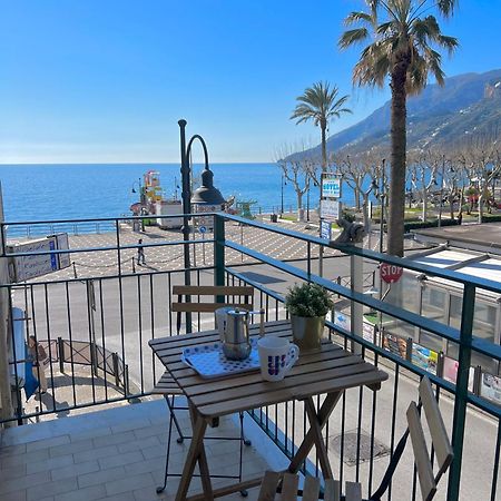 La Casa Lungo Il Mare Apartment Maiori Bagian luar foto